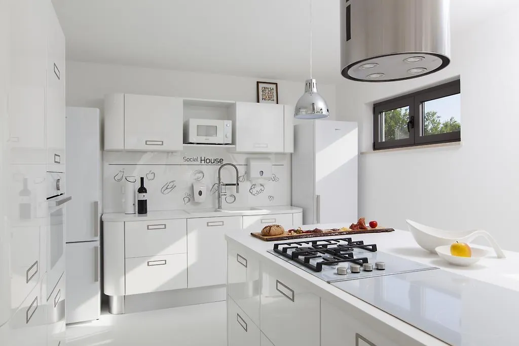 The One - Beautiful Villa With Vast Garden Kozljak